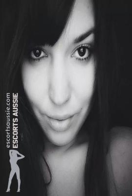 Scarlet Temptation Escort Batemans Bay